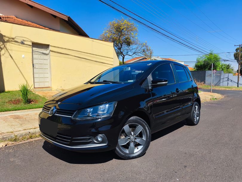 VolksWagen Fox Connect 1.6 Flex 8V 5p