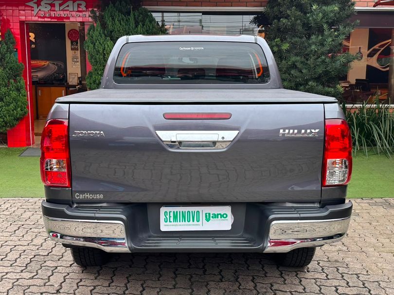 Toyota Hilux CD SR 4x4 2.8 TDI Diesel Aut.
