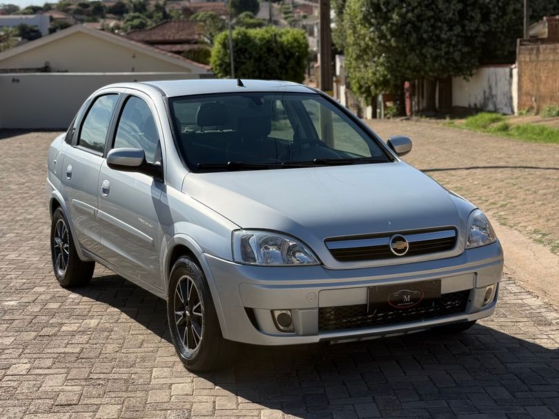 Chevrolet Corsa Sed. Premium 1.4 8V ECONOFLEX 4p