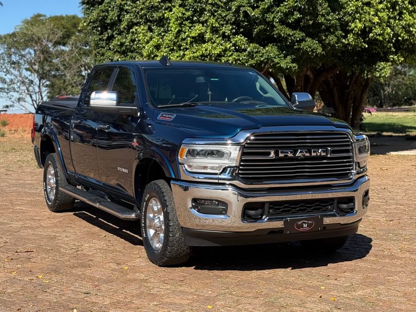 RAM 3500 LARAMIE 6.7 TB CD 4x4 Diesel