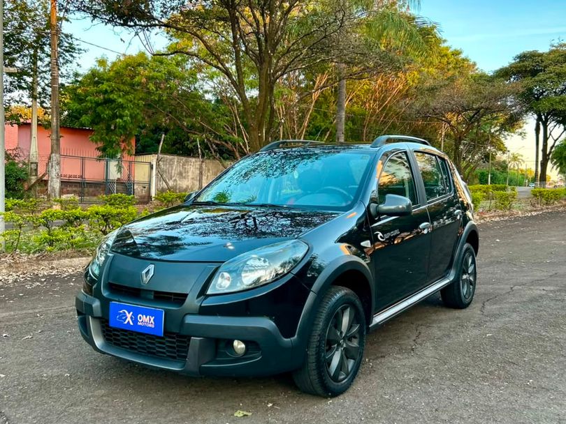 Renault SANDERO STEPWAY Hi-F. R. CURL 1.6 16V 5p