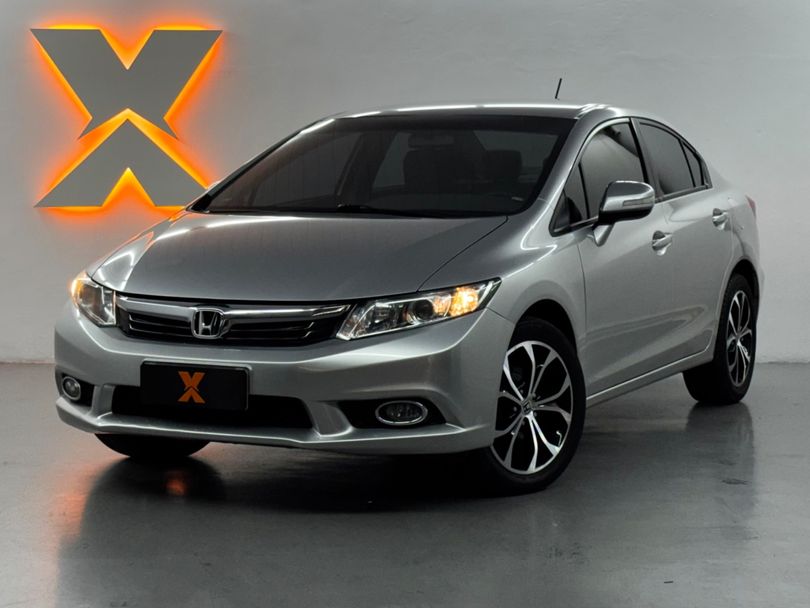 Honda Civic Sedan LXR 2.0 Flexone 16V Aut. 4p
