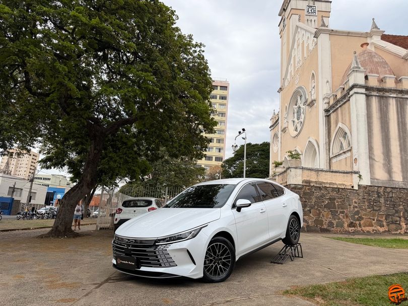 BYD King GS 1.5 16V Aut. (Hibrido)