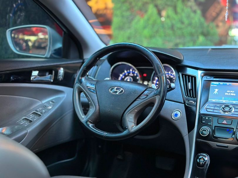 Hyundai Sonata 2.4 16V 182cv 4p Aut.