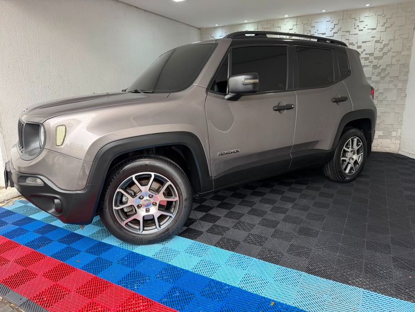 Jeep Renegade Sport 1.8 4x2 Flex 16V Aut.