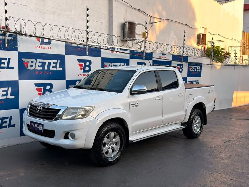 Toyota Hilux CD SRV 4x4 2.7 Flex 16V Aut.