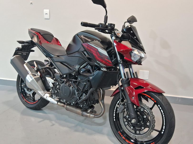 KAWASAKI Z 400
