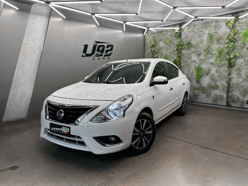 Nissan VERSA SL 1.6 16V FlexStart 4p Aut.