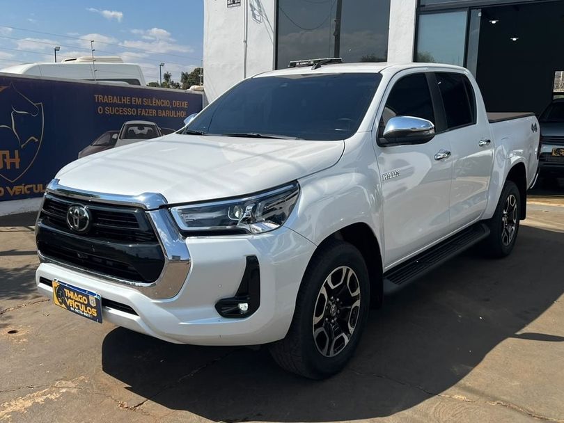 Toyota Hilux CD SRX 4x4 2.8 TDI 16V Diesel Aut.