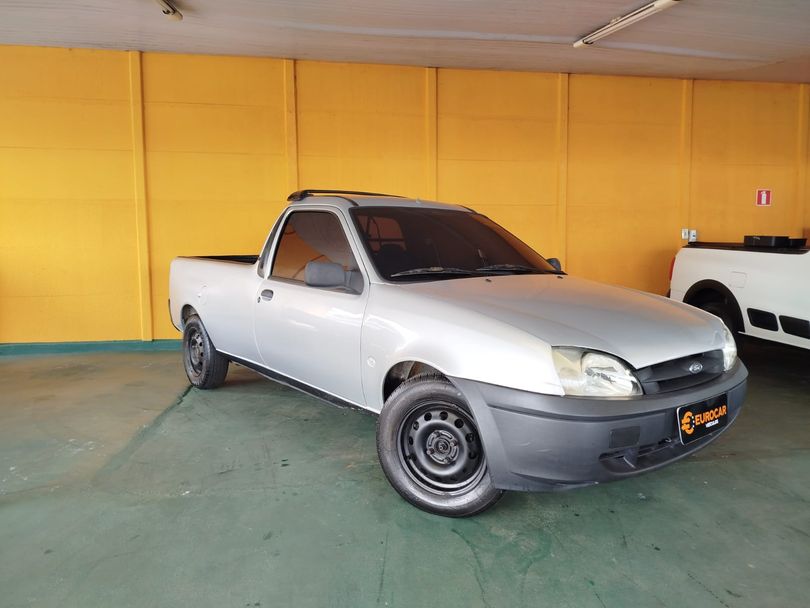 Ford Courier 1.6 L/ 1.6 Flex