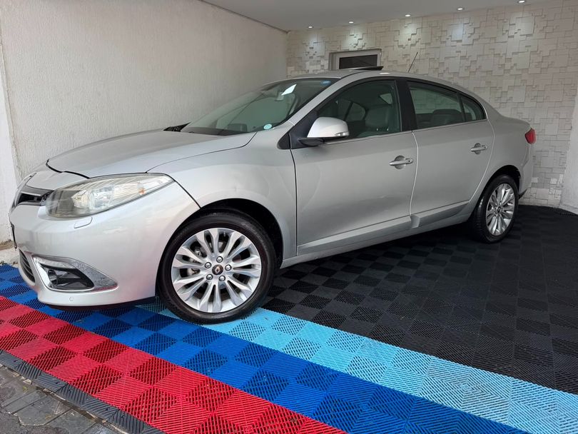 Renault FLUENCE Sedan Privilège 2.0 16V FLEX Aut