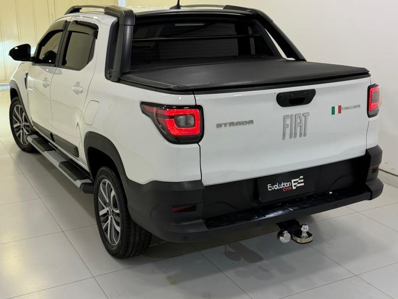 Fiat Strada Volcano 1.3 Flex 8V CD