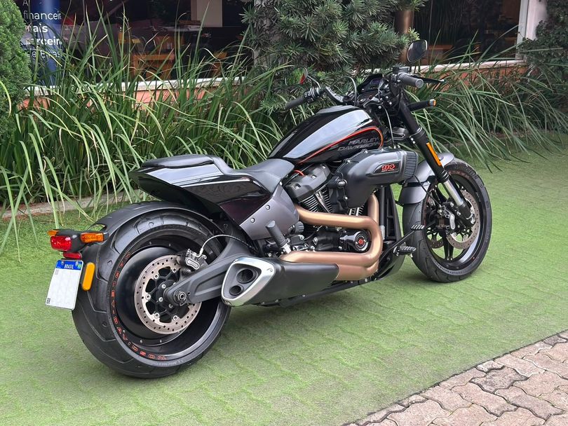 Harley SOFTAIL FXDR