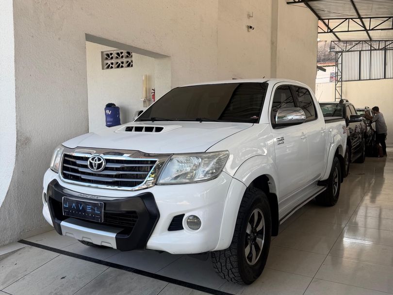 Toyota Hilux CD SRV D4-D 4x4 3.0 TDI Diesel Aut