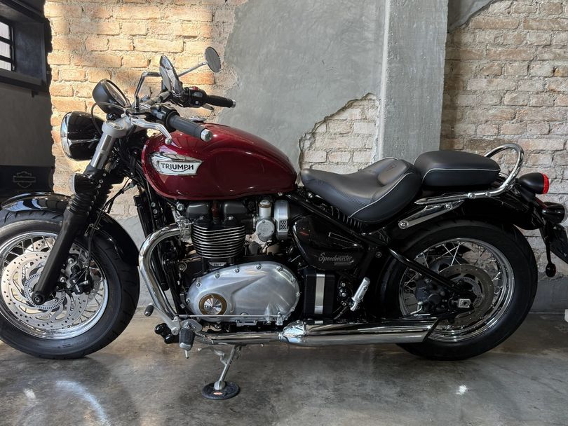 TRIUMPH BONNEVILLE SPEEDMASTER 1200cc