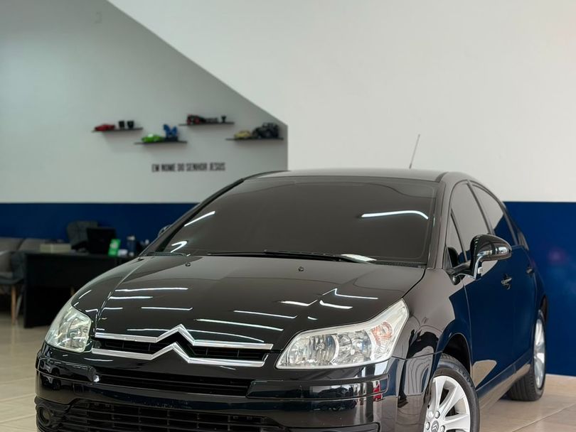 Citroën C4 GLX 1.6 Flex 16V 5p Mec.