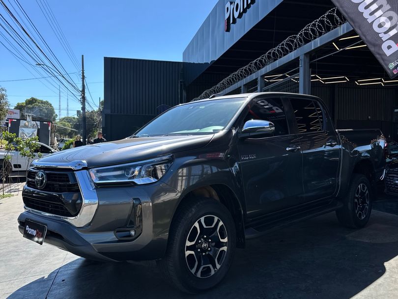 Toyota Hilux CD SRX 4x4 2.8 TDI 16V Diesel Aut.