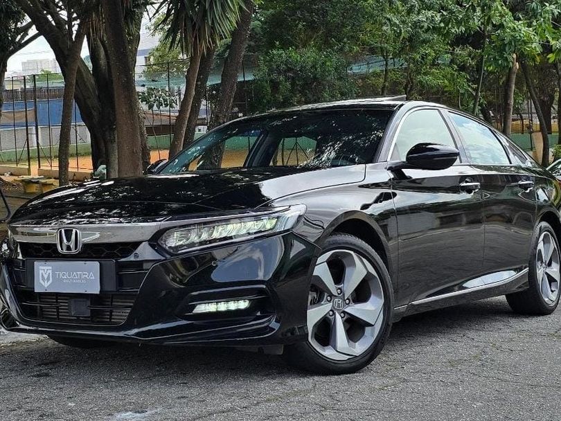 Honda Accord Sedan Touring 2.0 TB 16V Aut.