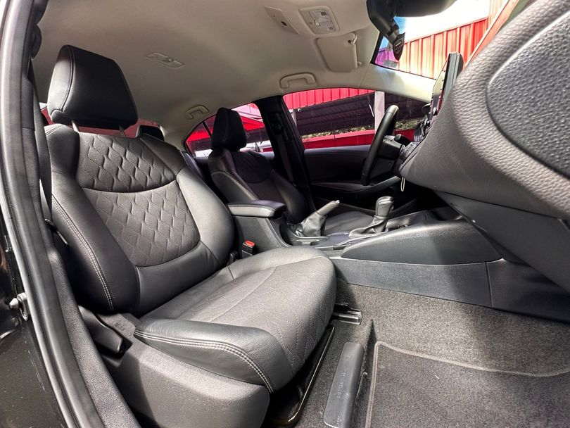 Toyota Corolla GLi 2.0 16V Flex Aut.