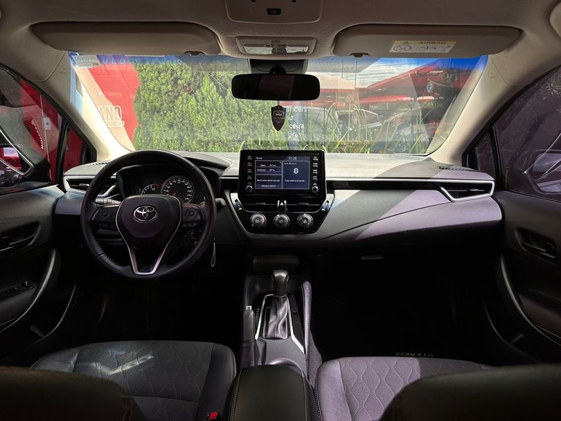 Toyota Corolla GLi 2.0 16V Flex Aut.