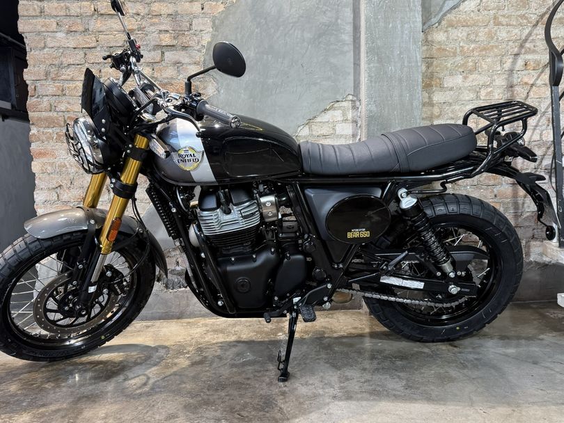 Royal Enfield Interceptor Bear 650 Premium