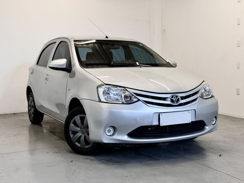 Toyota ETIOS X 1.3 Flex 16V 5p Mec.