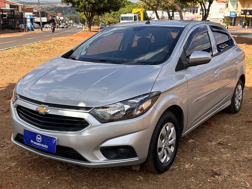 Chevrolet ONIX HATCH LT 1.0 8V FlexPower 5p Mec.