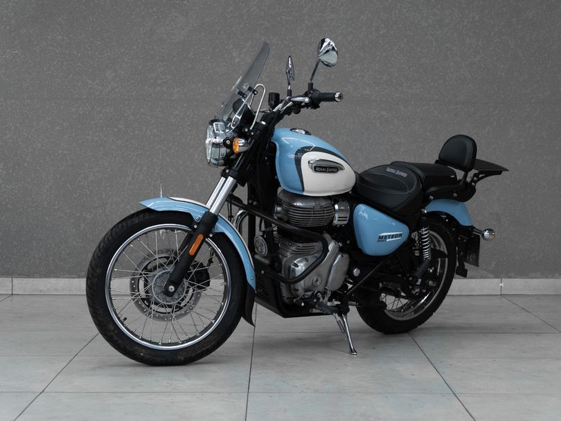 Royal Enfield Meteor 350 Aurora 