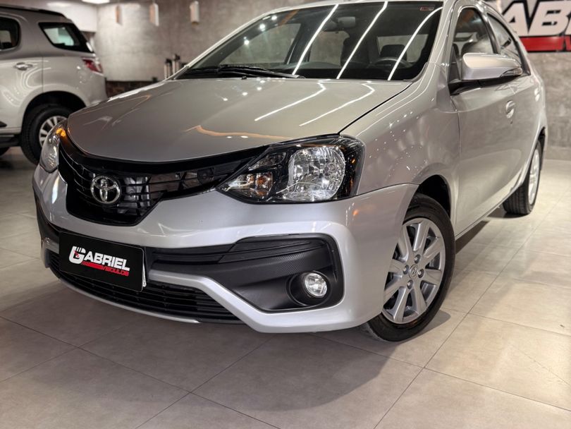 Toyota ETIOS X Plus Sedan 1.5 Flex 16V 4p Aut.