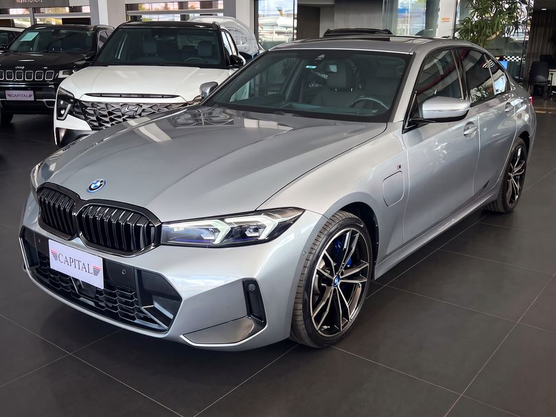 BMW 330e M Sport 2.0 Turbo Aut. (Híbrido)
