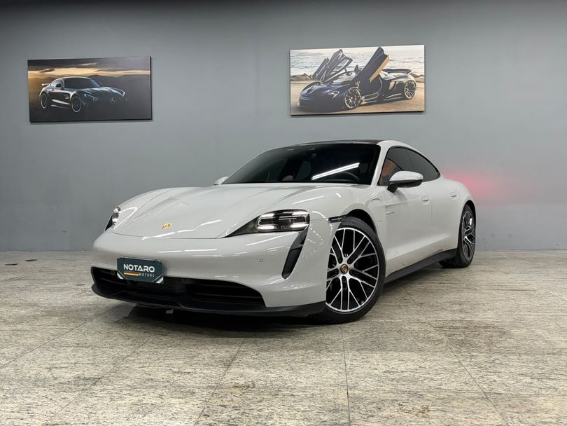 Porsche Taycan (Elétrico)