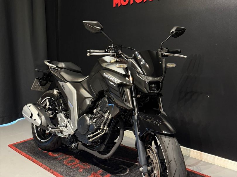 YAMAHA FZ25 250 FAZER FLEX