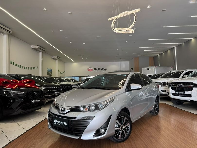 Toyota YARIS XLS Connect Sed. 1.5 Flex 16V Aut.