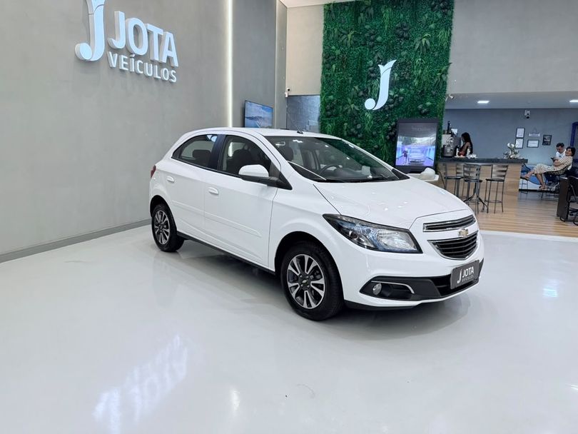 Chevrolet ONIX HATCH LTZ 1.4 8V FlexPower 5p Aut.