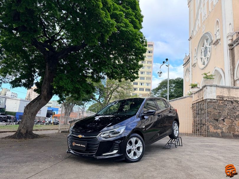 Chevrolet ONIX HATCH PREM. 1.0 12V TB Flex 5p Aut.