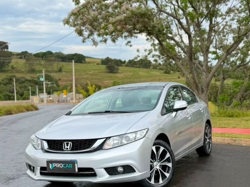 Honda Civic Sedan LXR 2.0 Flexone 16V Aut. 4p