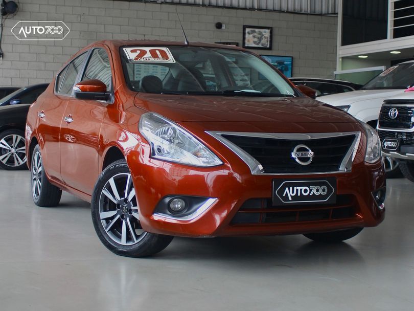 Nissan VERSA SL 1.6 16V FlexStart 4p Aut.