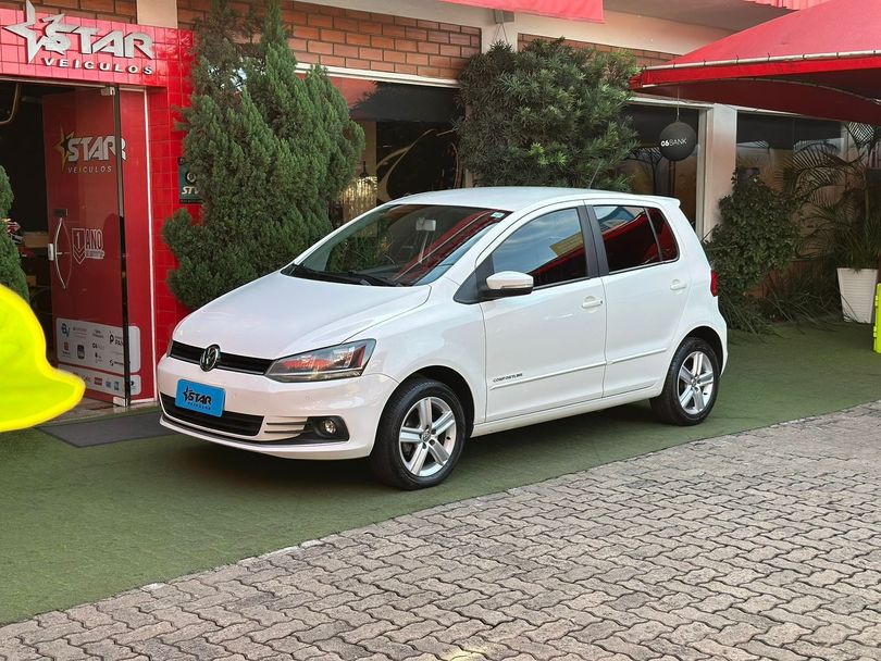 VolksWagen Fox Comfortline 1.6 Flex 8V 5p