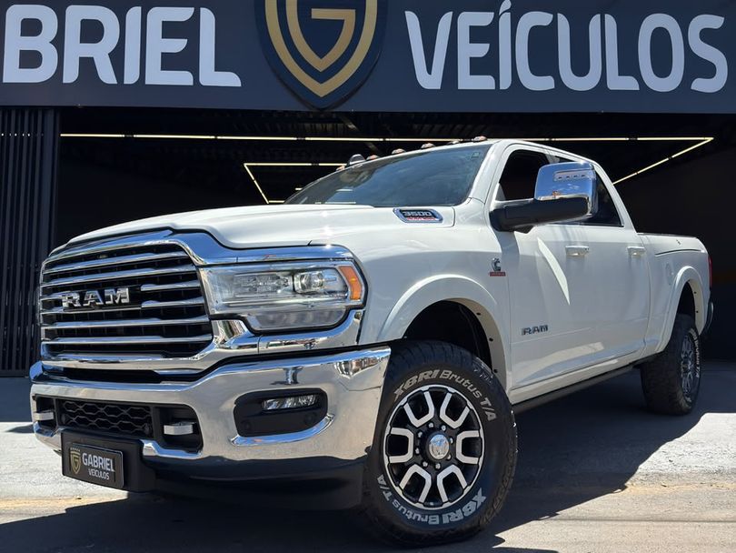 RAM 3500 LIMITED LONGHORN 6.7 TB CD Diesel
