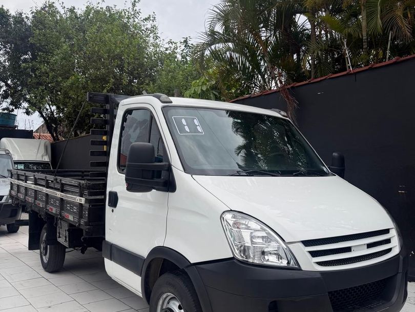 IVECO DAILY CHASSI 35S14 2p (diesel)