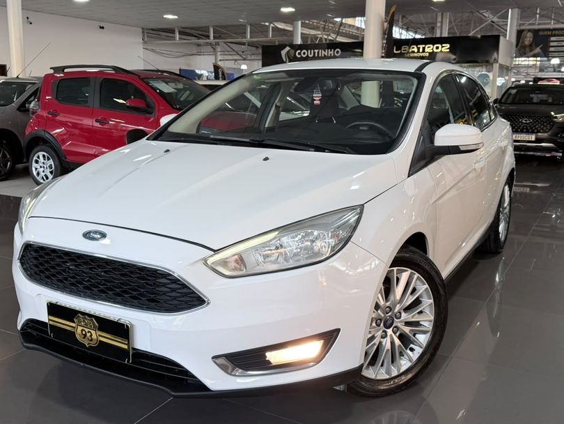 Ford Focus 2.0 16V/SE/SE Plus Flex 5p Aut.