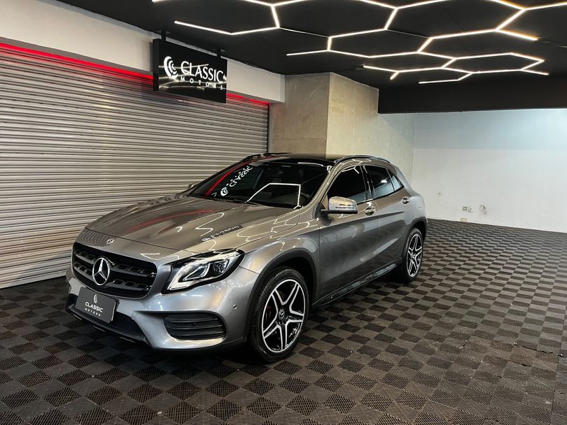 Mercedes GLA 250 Sport 2.0 TB 16V 4x2  211cv Aut.