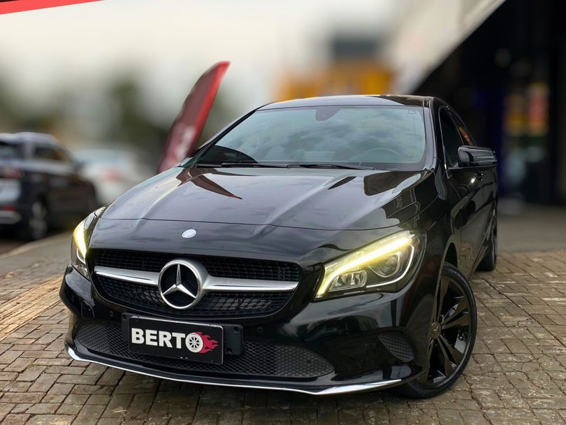 Mercedes CLA-200 1.6 TB 16V Flex Aut.