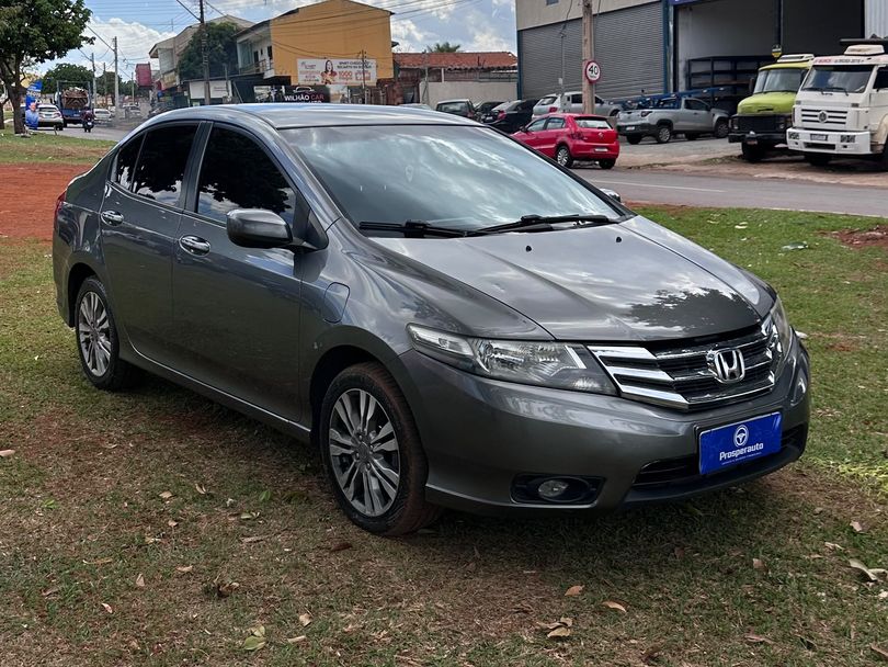 Honda CITY Sedan LX 1.5 Flex 16V 4p Aut.