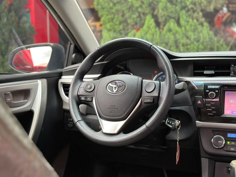 Toyota Corolla XEi 2.0 Flex 16V Aut.
