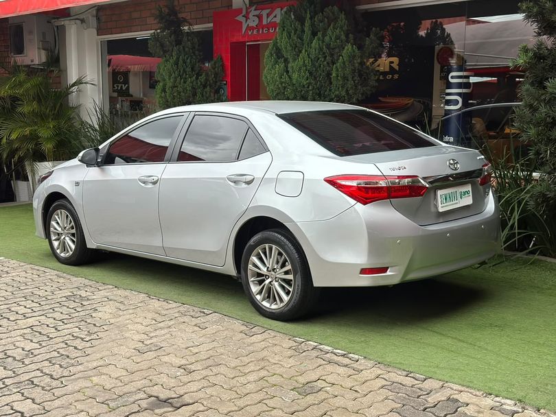 Toyota Corolla XEi 2.0 Flex 16V Aut.