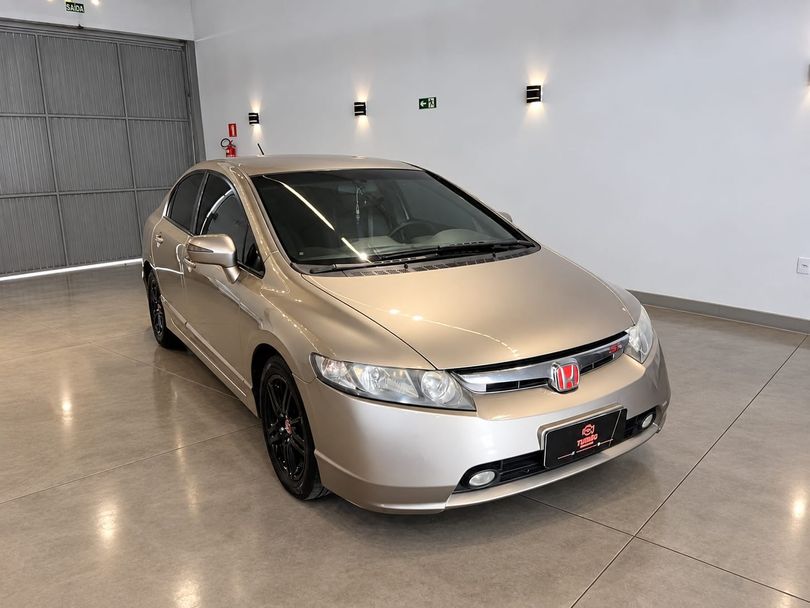 Honda Civic Sedan EXS 1.8/1.8 Flex 16V Aut. 4p