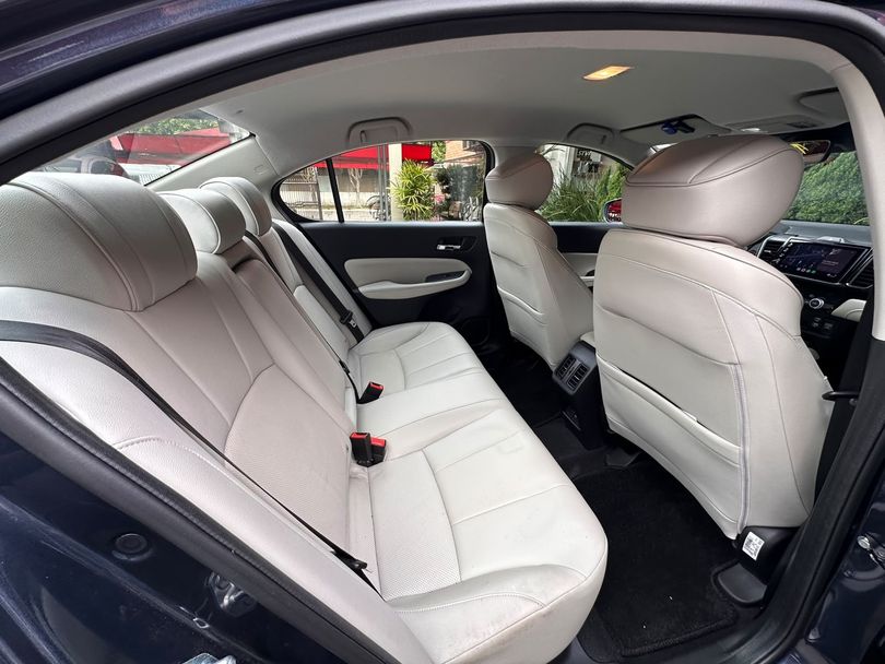 Honda CITY Sedan Touring 1.5 Flex 16V 4p Aut.