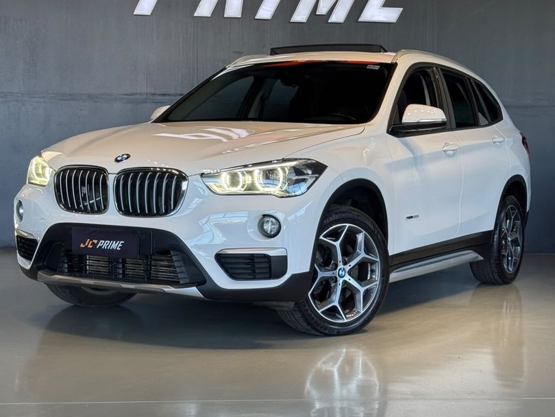 BMW X1 SDRIVE 20i X-Line 2.0 TB Active Flex