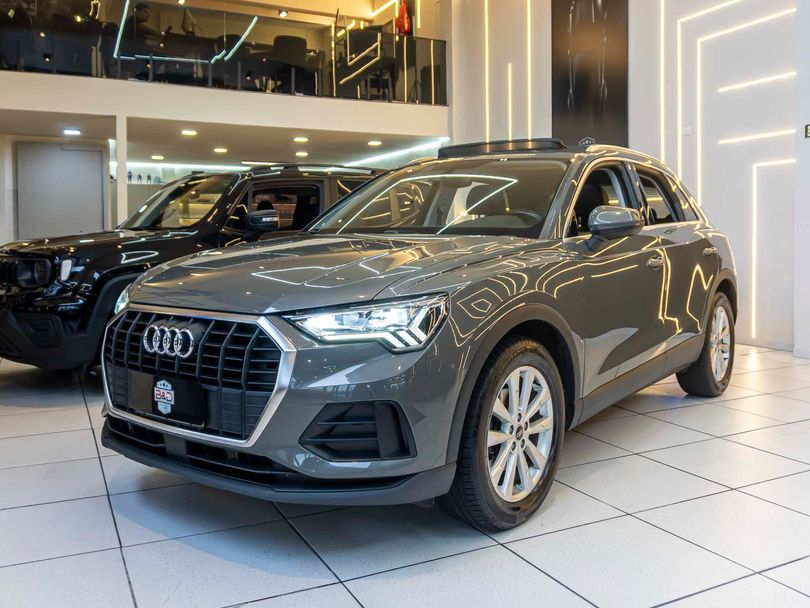 Audi Q3 P. Plus 1.4 TFSI Flex/P.Plus S-tronic